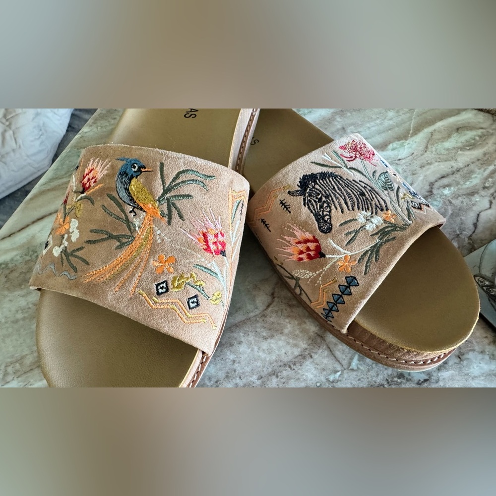 Johnny Was ‘Watipaso’ sandal sz 8